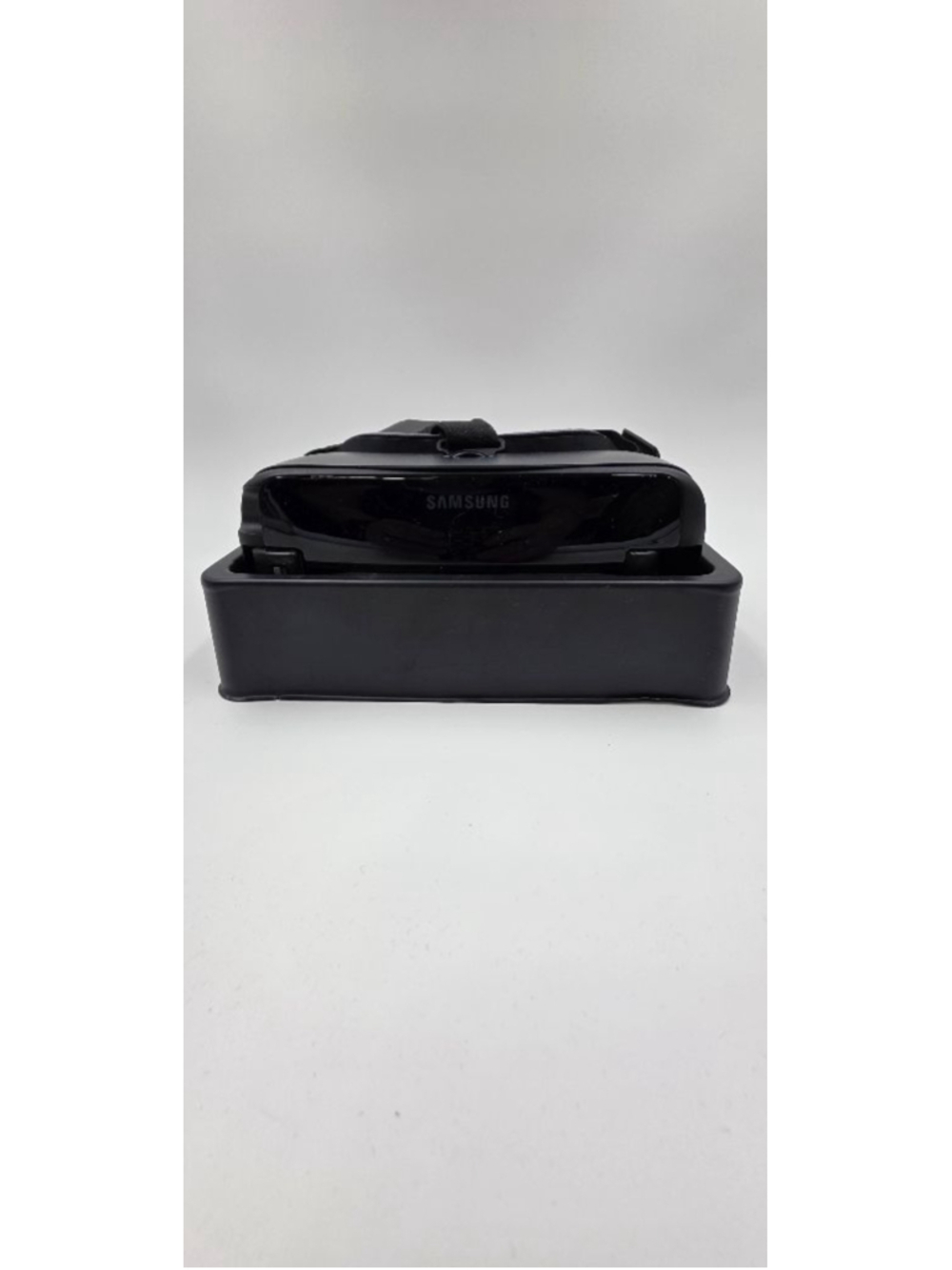 Brand new box open Samsung Gear VR with Controller Black Smartphone VR Headset - Picture 7 of 10